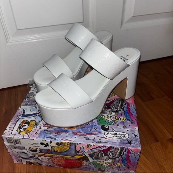 Jeffrey Campbell Shoes - Jeffrey Campbell White Platform Sandals with Chunky Design